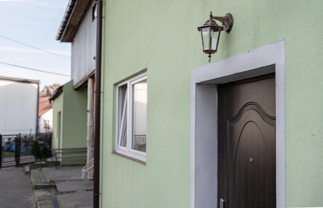 Twoja Przestrzen Noclegi Pokoje Mieszkanie Do Wynajecia Новы Сонч Экстерьер фото