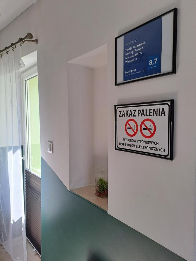 Twoja Przestrzen Noclegi Pokoje Mieszkanie Do Wynajecia Новы Сонч Экстерьер фото